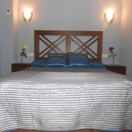 Casa Navarrete El Cuervo (Aragon)