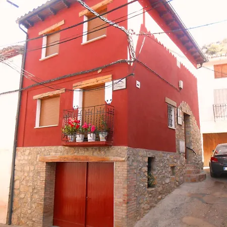 Casa Navarrete El Cuervo (Aragon)